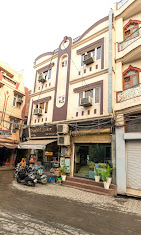 HOTEL SAKHI INN BY URBAN GALAXY