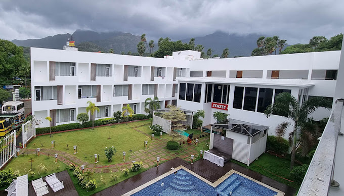 SAARAL RESORT COURTALLAM