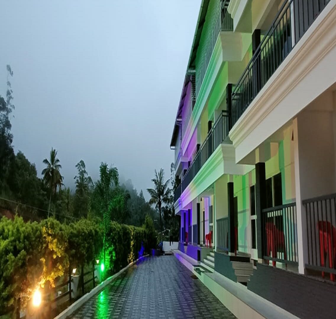 GRACE MUNNAR RESIDENCY