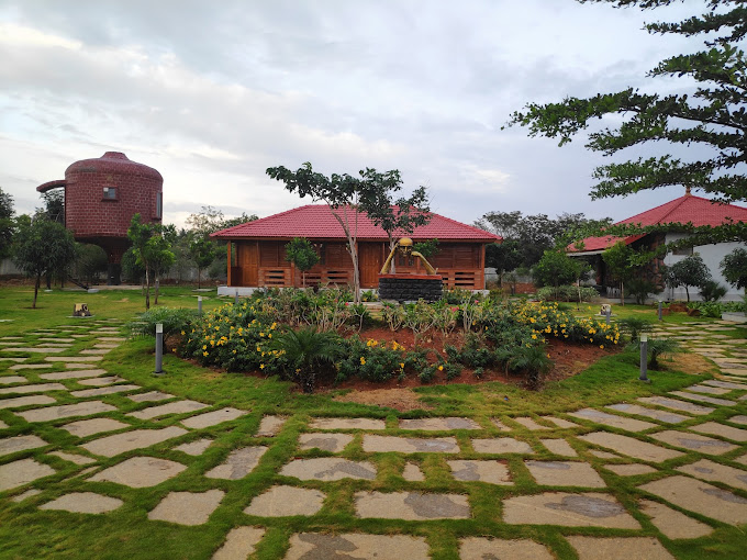 GK Hill View Resort