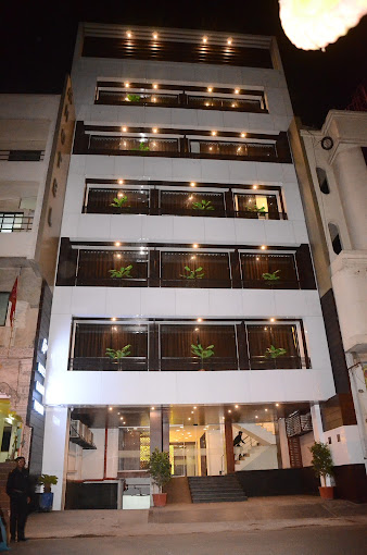 HOTEL GRAND PRAGATI