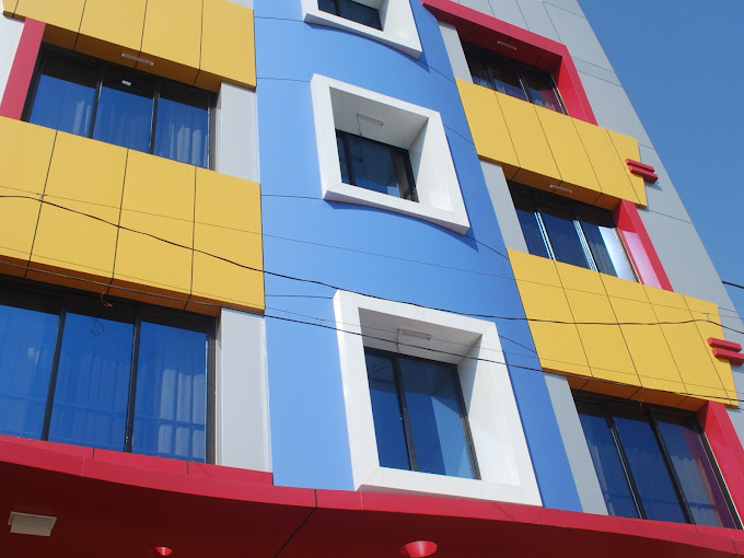 "HOTEL DISHA PALACE''