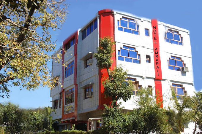 HOTEL AMRAPALI