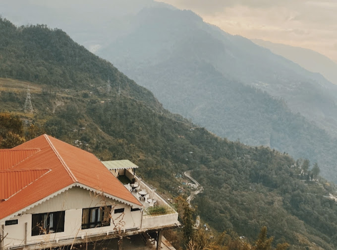 Hopinn restaurant cum lodge