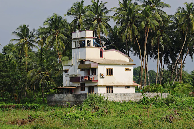PUZHAKKARA HOMESTAY