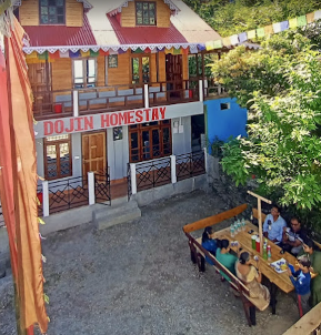Dojin Homestay