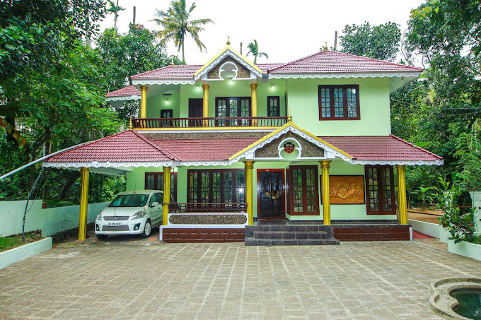 MAHARAJA INN HOLIDAY , RESTAURANT