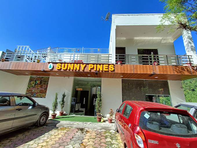 Sunny Pines Hotel