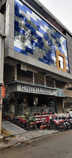 Hotel Paradhar