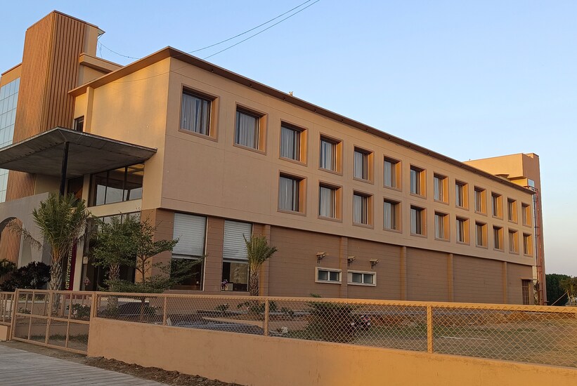 SANGATH BANQUET & RESORT