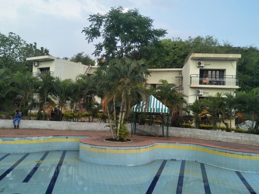 HILL VIEW RESORTS
