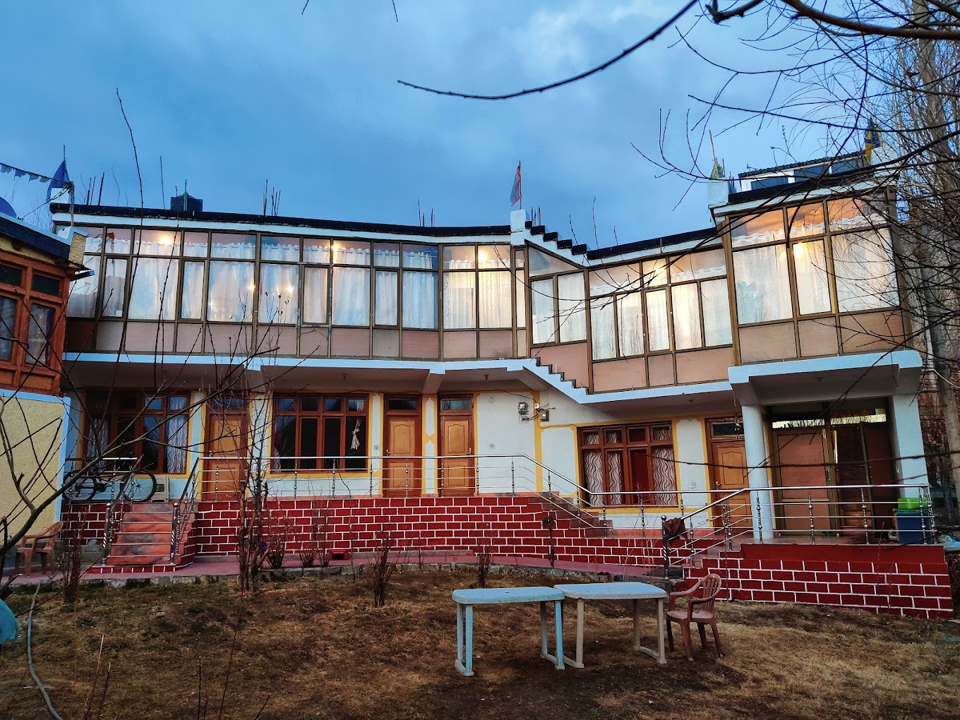 TOGOCHEY GUEST HOUSE