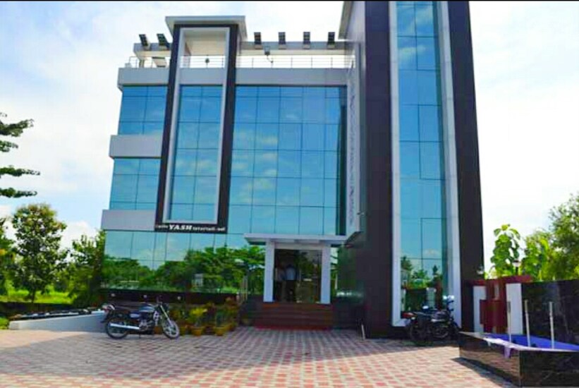 HOTEL YASH INTERNATIONAL