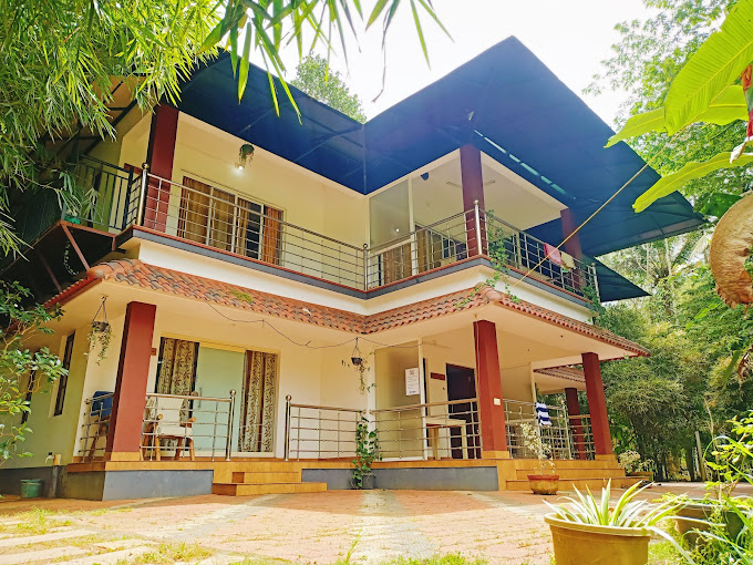 MISTY MORNING RESORT