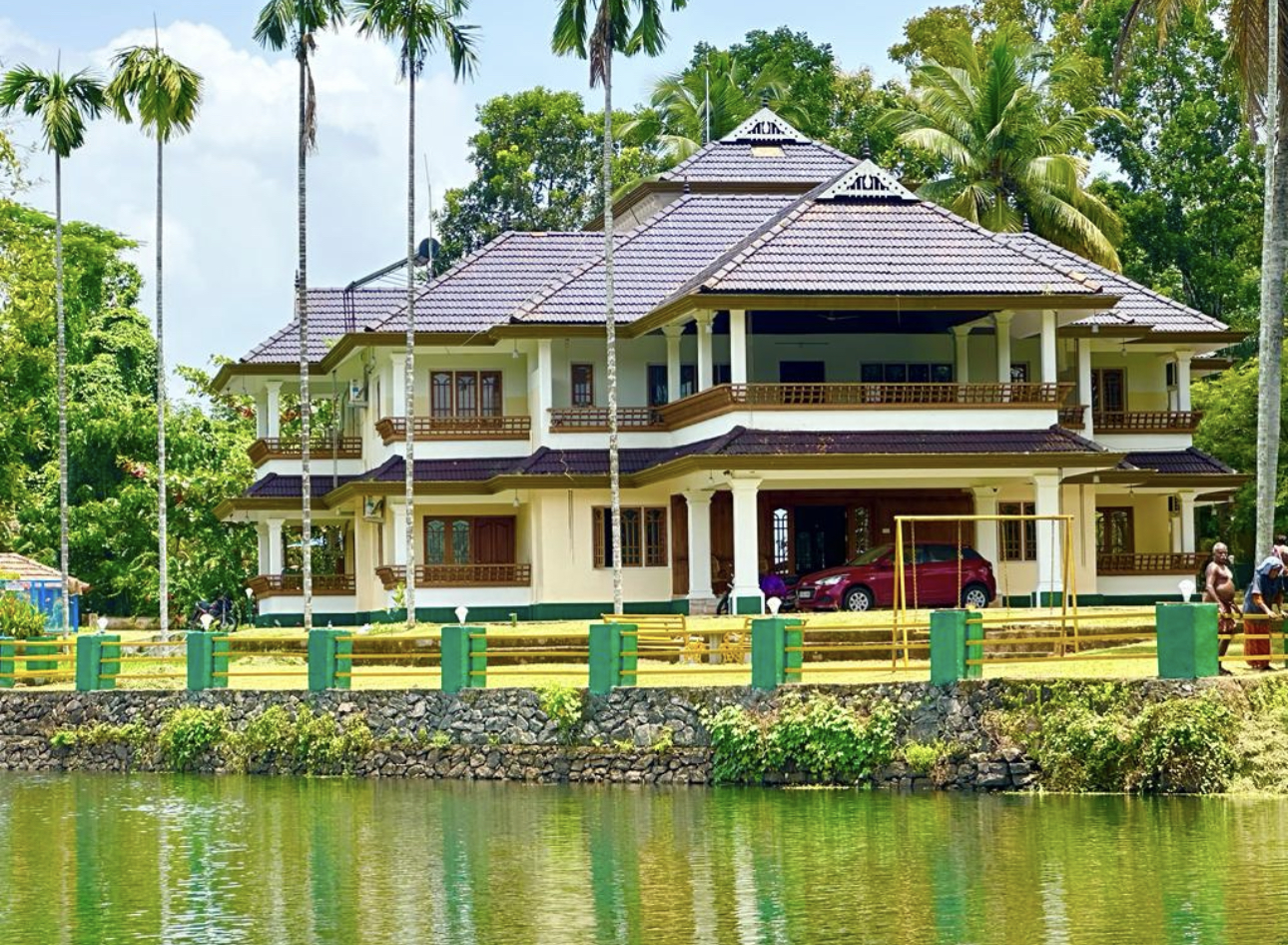 DOLLAR BIRD LAKE RETREAT