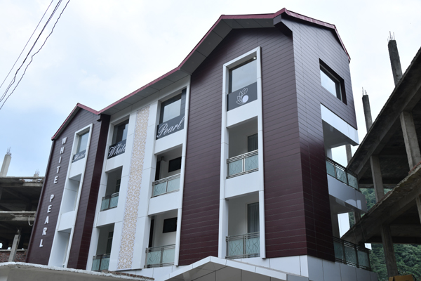 WHITE PEARL HOTEL