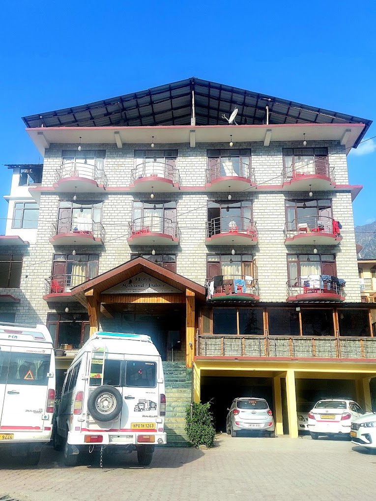 HOTEL MUKUND PALACE