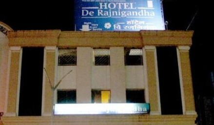 HOTEL DE RAJNIGANDHA