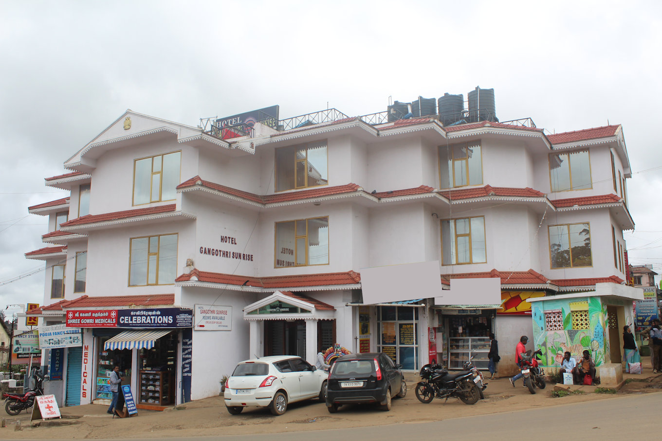 HOTEL GANGOTHRI SUNRISE