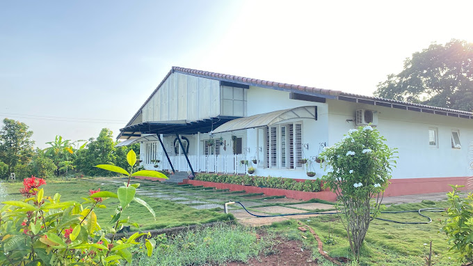 MOM AND POP HOMESTAY