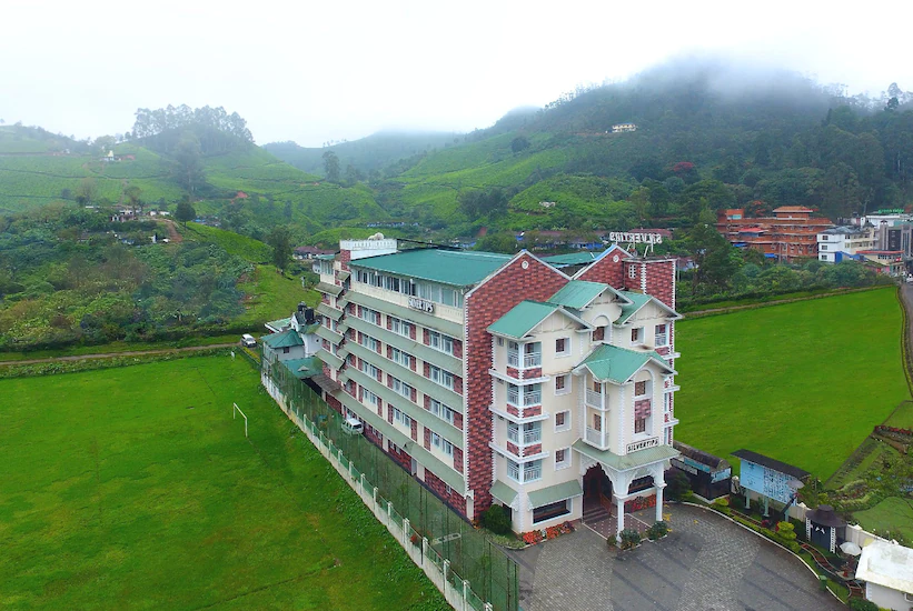 THE SILVERTIPS MUNNAR