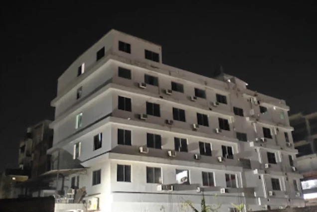 HOTEL PARDESI CARDO