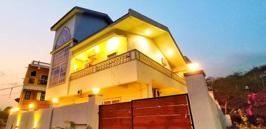 5BHK LUXURY VILLA WITH PRIVATE POOL