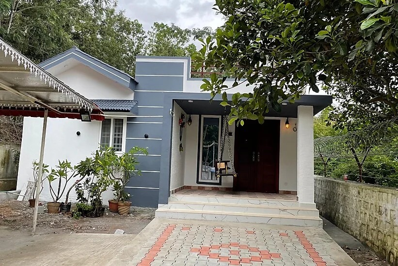 SHARMA NIVAS HOLIDAY HOMESTAY