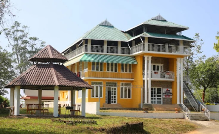 VALPARAI MOUNT TERRAIN RESORT