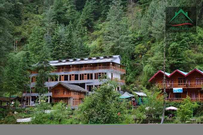 LATO THE HUT AND CHAUHANS PALACE