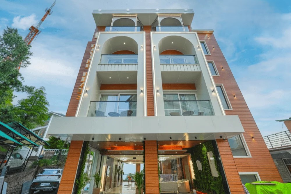 LEVELUP SIGNATURE DIVINE PEAKS- A BOUTIQUE HOTEL