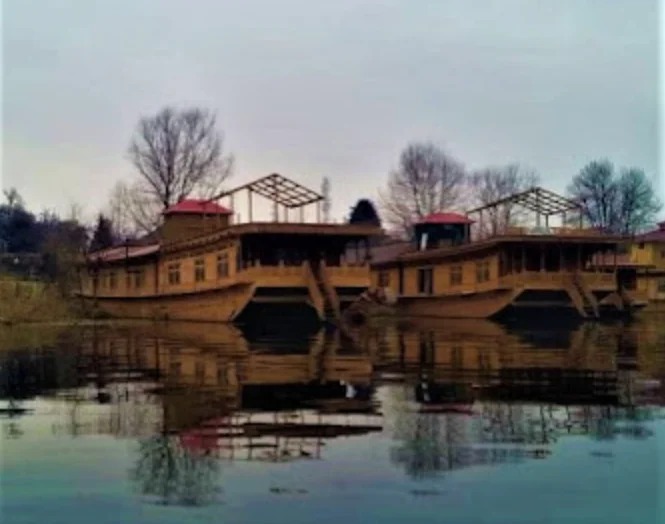 SHER-I-KASHMIR HOUSEBOATS