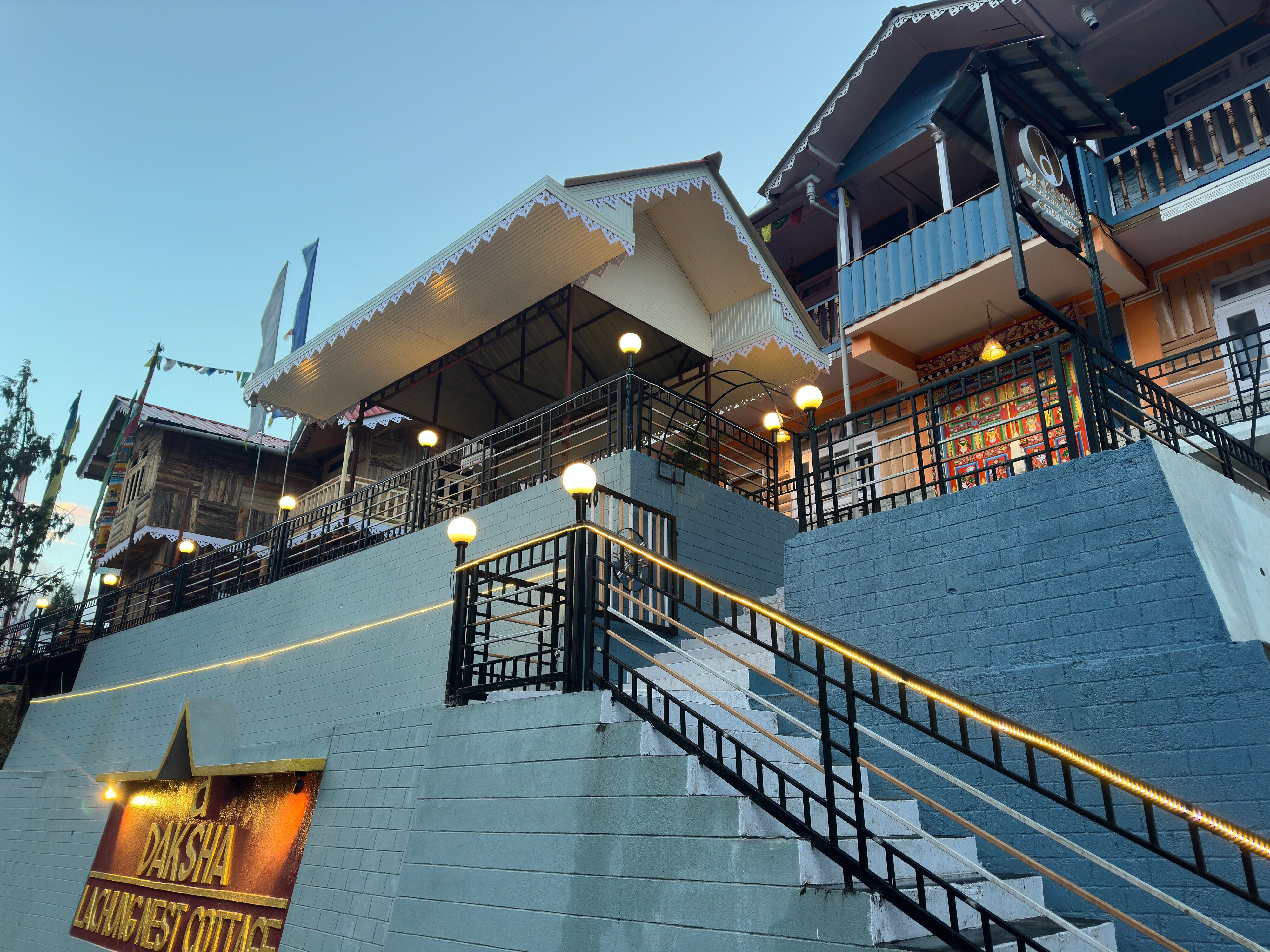 DAKSHA LACHUNG NEST COTTAGE