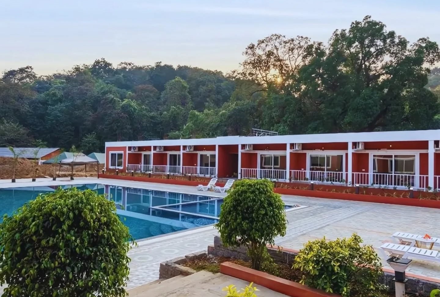 ASHOKA JUNGLE RIVER RESORT