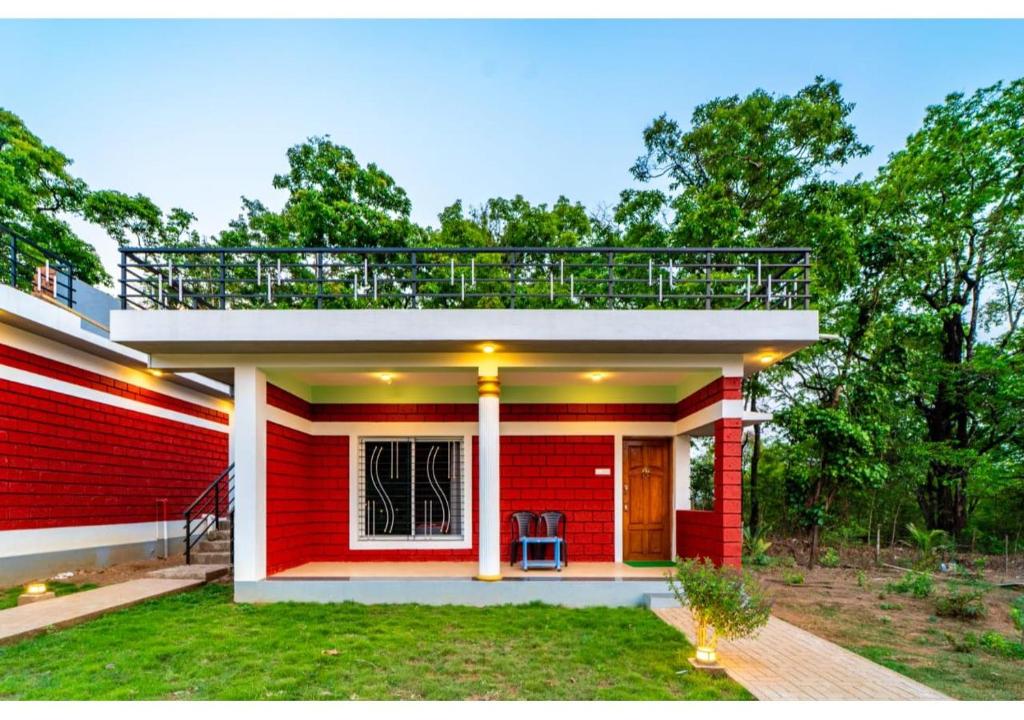 DANDELI HILL VIEW JUNGLE STAY