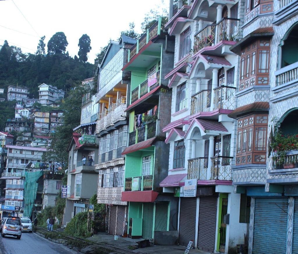 CLOUDS WAVE HOMESTAY