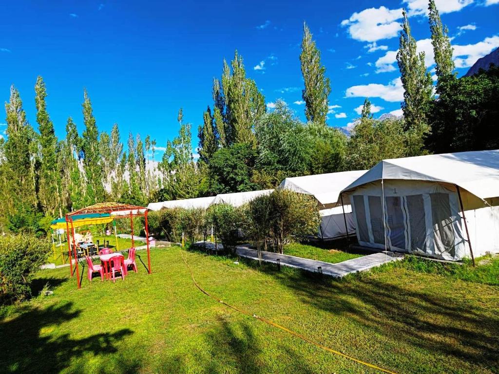 THE MOUNTAIN CAMP - NUBRA