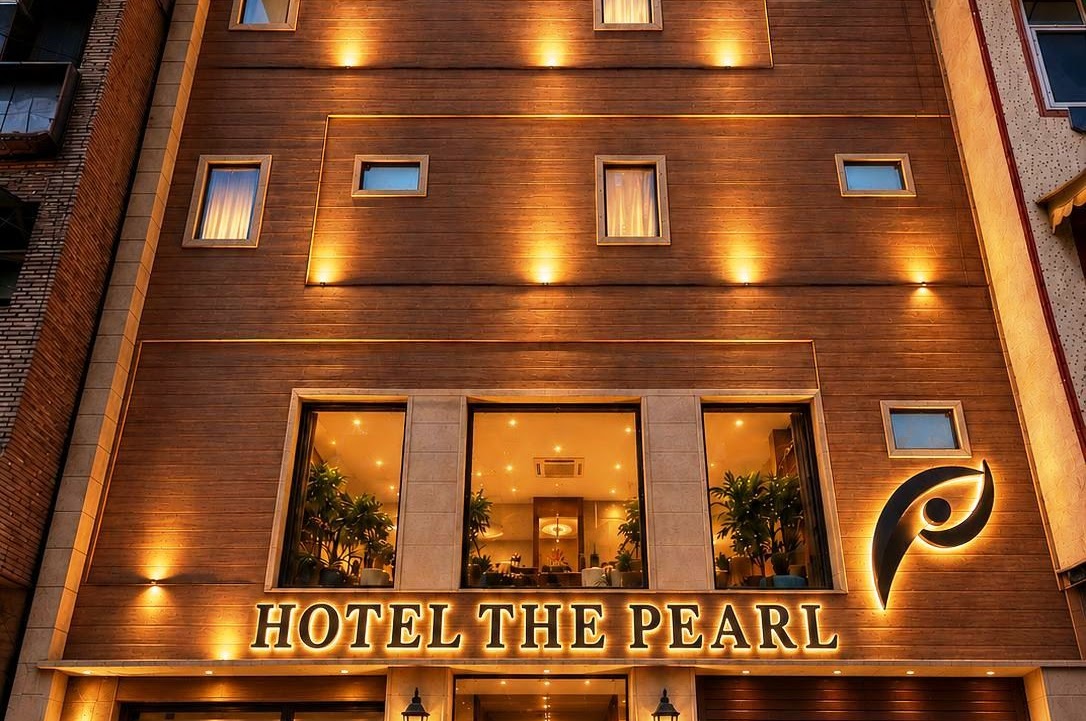 THE PEARL-A ROYAL RESIDENCY