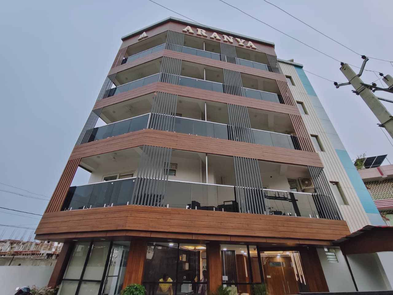 HOTEL ARANYA RESIDENCY